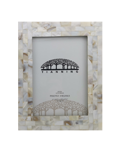 Handicrafts Pearl Photo Frame