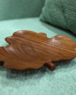 Eco Friendly Kitchen Creative Leaves Shape Wood Food Serving Tray Plate